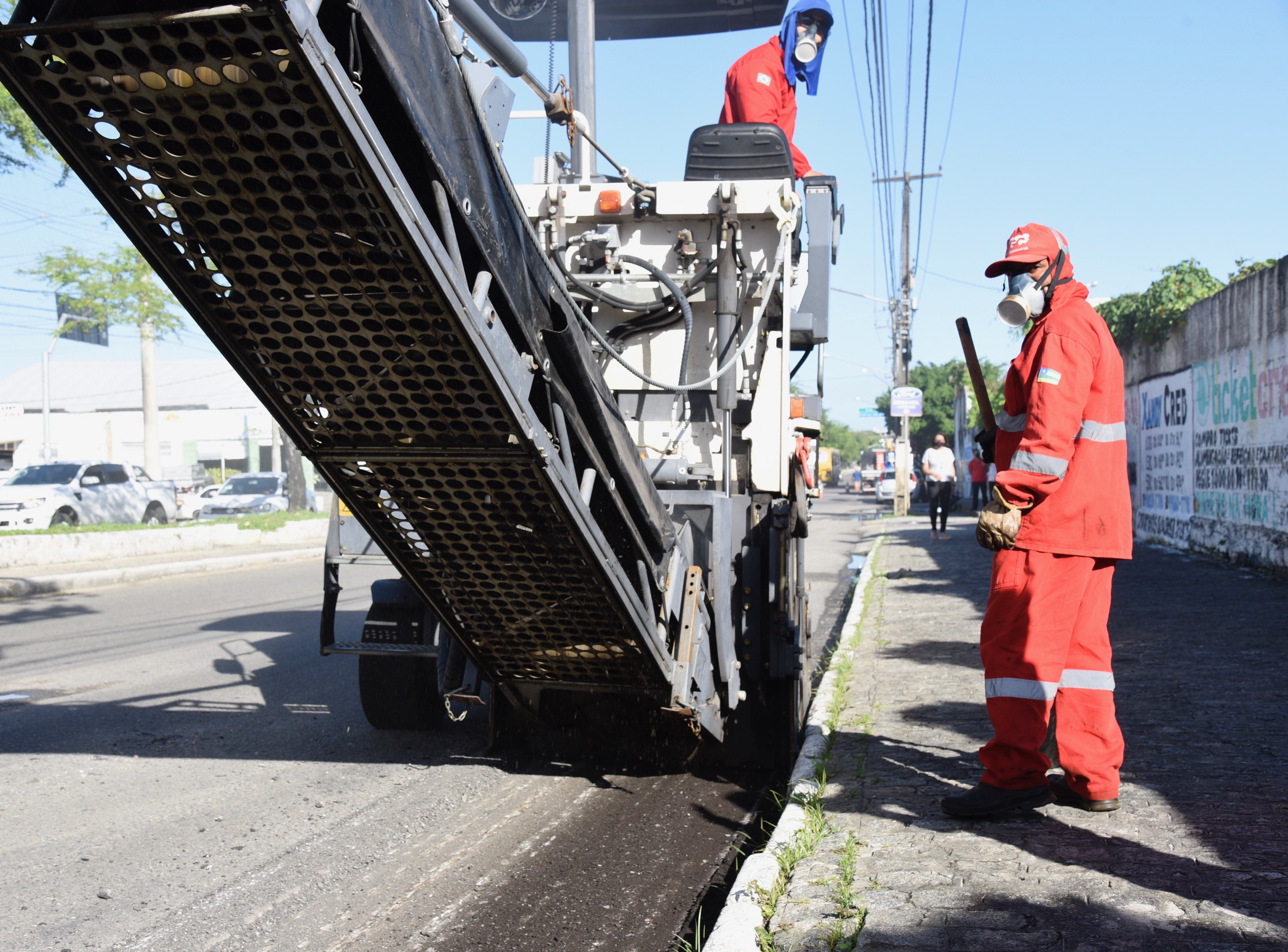Prefeitura de Aracaju inicia recuperação da avenida Simeão Sobral - SMTT Aracaju
